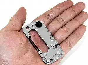 TWIST - 8-in-1 multifunctional tool, keyring