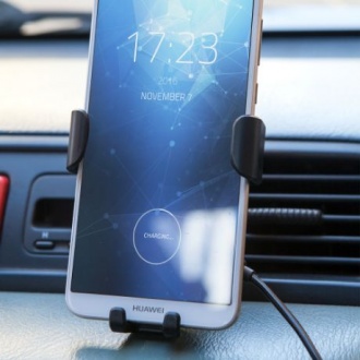 HYDRA - Smartphone holder / wireless car charger