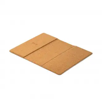 ALAX - Mouse pad & Wireless charger in a cork case