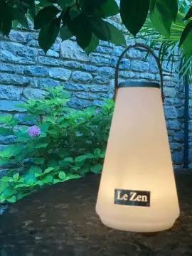 Le Zen LUX Sound - LED light and speaker 