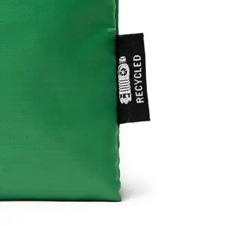 LOMBAS - Breakfast bag made of RPET polyester, with isothermal PEVA lining.