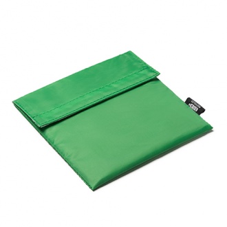 LOMBAS - Breakfast bag made of RPET polyester, with isothermal PEVA lining.