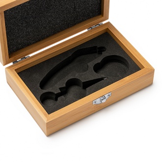 TINTOS - Wine set with stainless steel and bamboo accessories