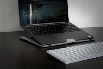 Clipboard Eco - The laptop utility belt made of RPET