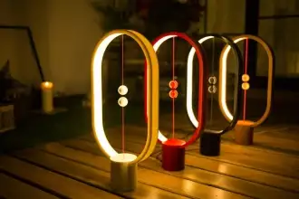 Heng Balance Lamp Ellipse Color - Lampa z lewitującym włącznikiem