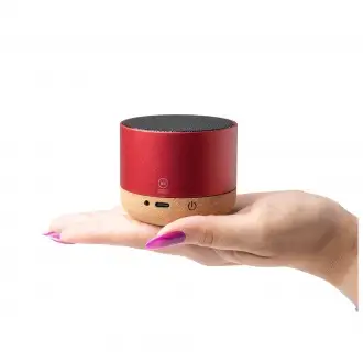 VOXEL - Wireless speaker made from recycled aluminum  with cork base