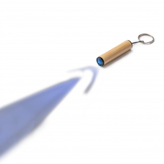 VESEL - Key ring with flashlight with a body made of bamboo