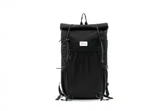 Venturer  - a versatile, ultralight backpack made of RPET