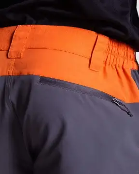 Bonati - Unisex trekking pants made from a combination of two fabrics.