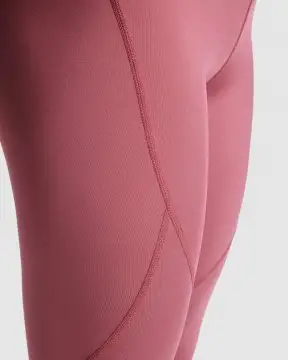 Norton - Elastyczne legginsy do kostek wykonane z poliestru pochodzącego z recyklingu.