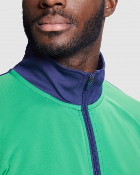 Evans - Tracksuit made of lightweight and stretchy fabric.