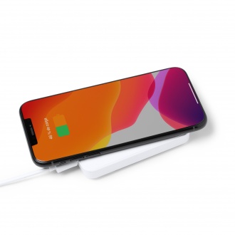 Gunder - Powerbank with main structure made of recycled bamboo and ABS