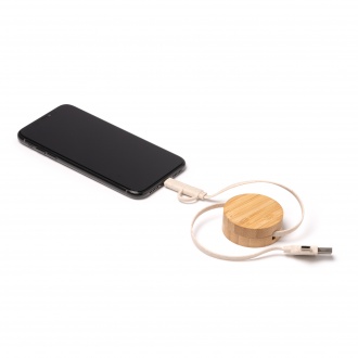 Garyk - Extendable charging cable with main structure made of bamboo and wheat fiber cable.