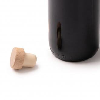 Klavan - Wooden stopper for wine bottles.