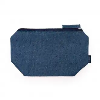 Wesly - A cosmetic bag made of recycled denim with a matching zipper.