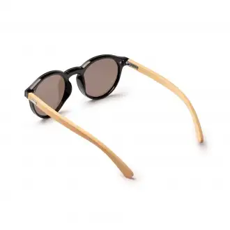 Colton - Sunglasses with mirrored lenses and bamboo temples.
