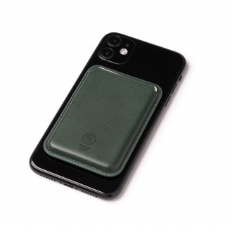 Cairo - Magnetic card holder made of recycled PU.