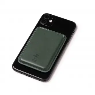 Cairo - Magnetic card holder made of recycled PU.