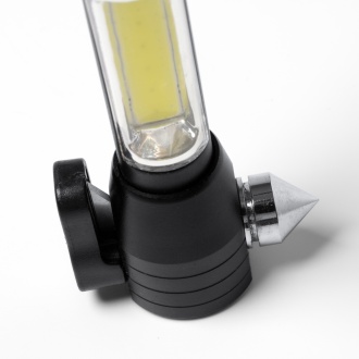 Daga - Multifunctional flashlight with hammer and seatbelt cutting function.