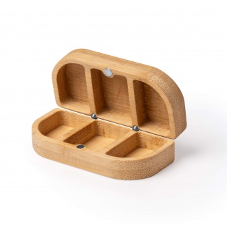 Mildor - Bamboo pill box with three separate compartments. Magnetic locking mechanism.