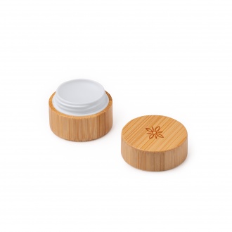 Bledax - Lip balm in a bamboo case. SPF15 protective filter.