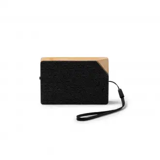 Yunker - A wireless solar-powered speaker made of bamboo and RPET.