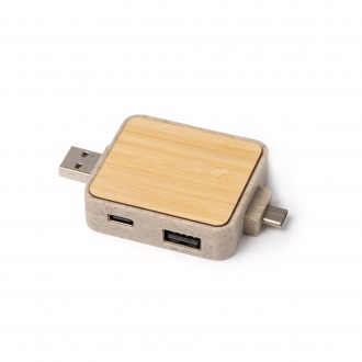 Cluni - A compact USB port made of bamboo and wheat fiber.
