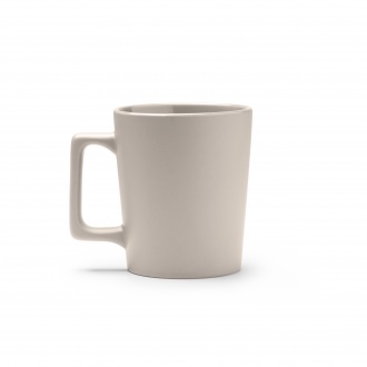 Dunlok - Designer ceramic mug with large handle. Capacity 400 ml.