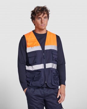 BETA - Reflective vest with multiple pockets.
