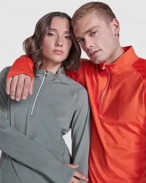 ESTAMBUL - Ranglan technical sweatshirt with long sleeves, half zippered, 200 gsm.