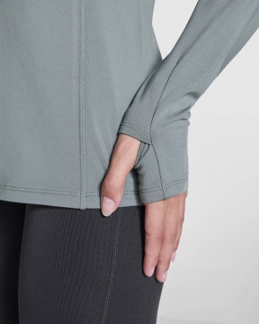 ESTAMBUL WOMAN - Women's long sleeve ranglan technical sweatshirt, half zippered, 200 gsm.