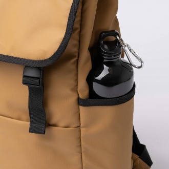TROIS - PU leather backpack with flap, 20l