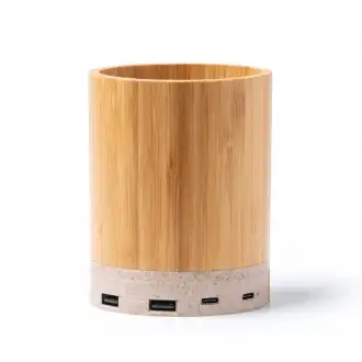 Celik - Pencil holder with main structure made of bamboo and base with wireless charger function made of wheat fiber.