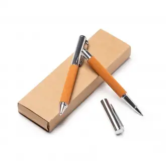Tombol - A ballpoint and twist pen set with a main construction made of recycled leather, a twist mechanism and metal details.