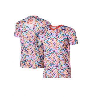 SONCA WOMAN - T-shirt with a heart neckline and short sleeves.