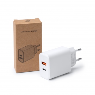 TANKY - Charger, 2 USB-C and USB-A ports.