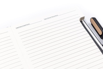 DELUXE NOTES - A5 notebook with pen and phone stand
