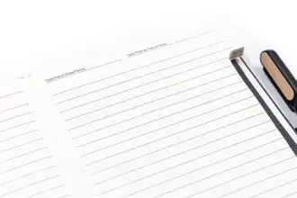 DELUXE NOTES - A5 notebook with pen and phone stand
